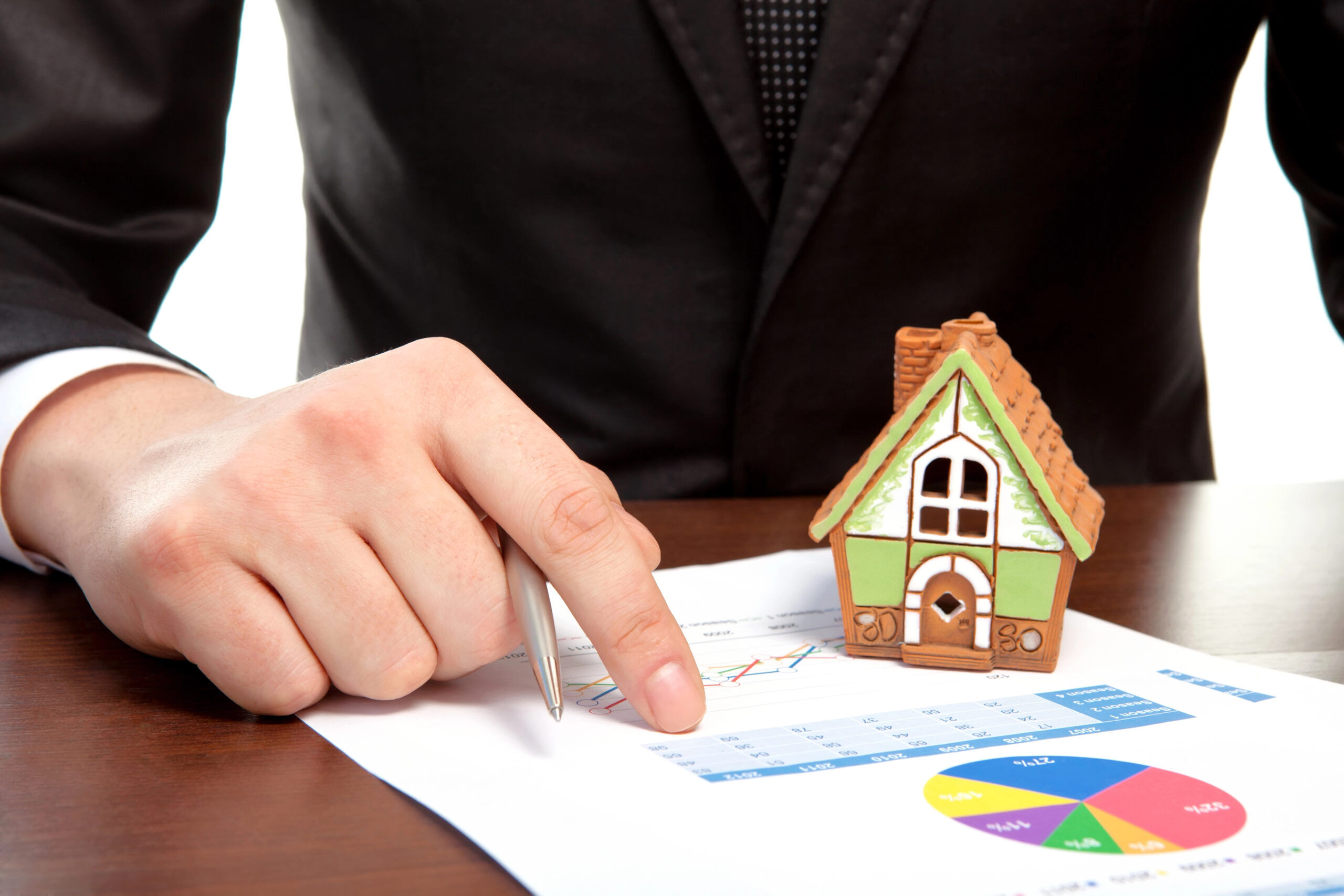 Illustration of curated UK investment property options and investor decision steps